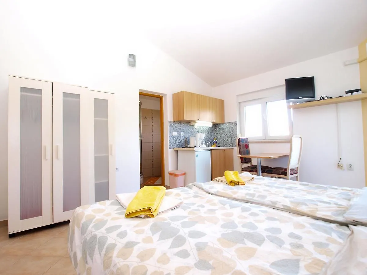 Apartments Zoran 1497 Pula Croatia