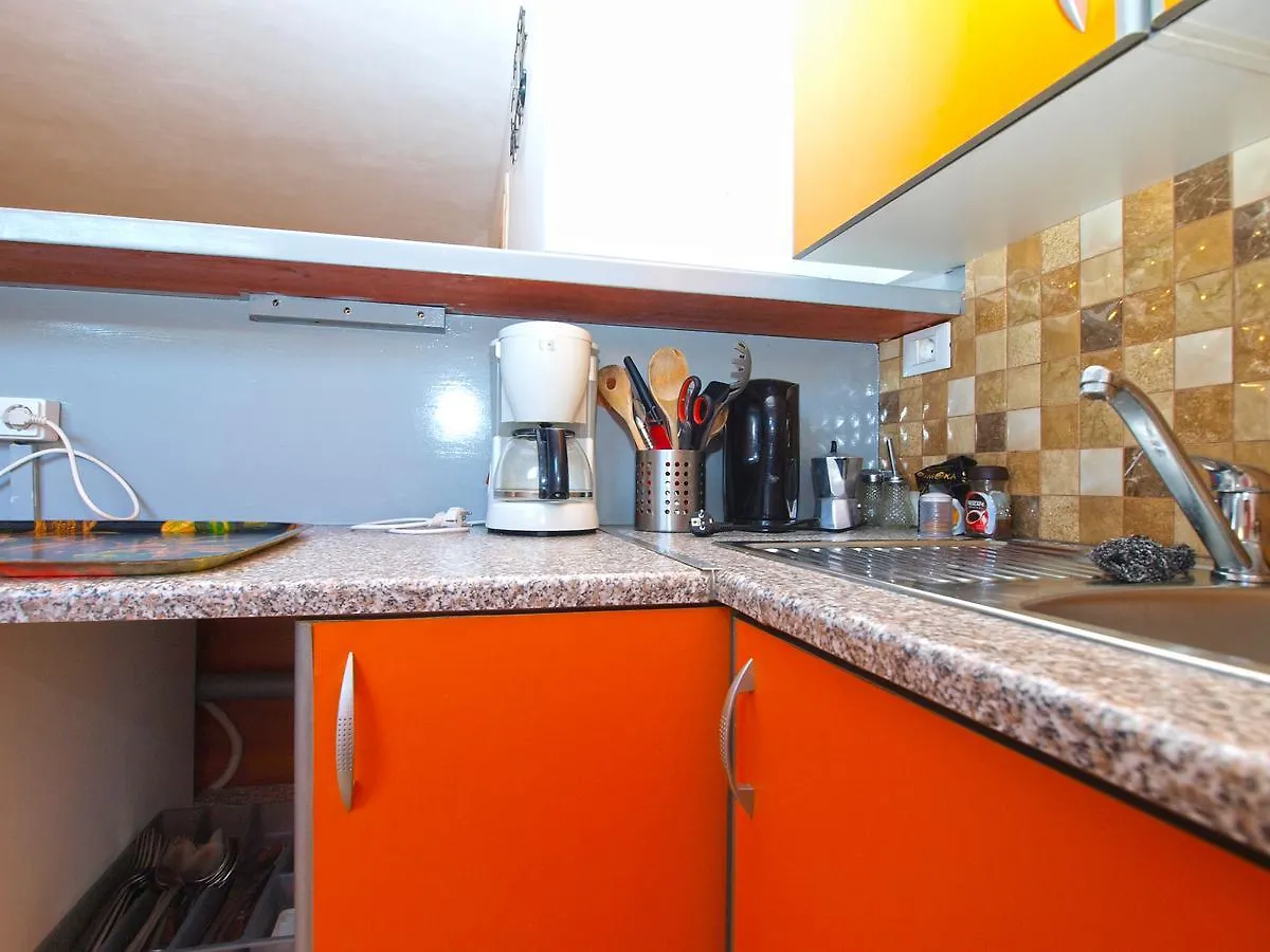 Apartments Zoran 1497 Pula Croatia