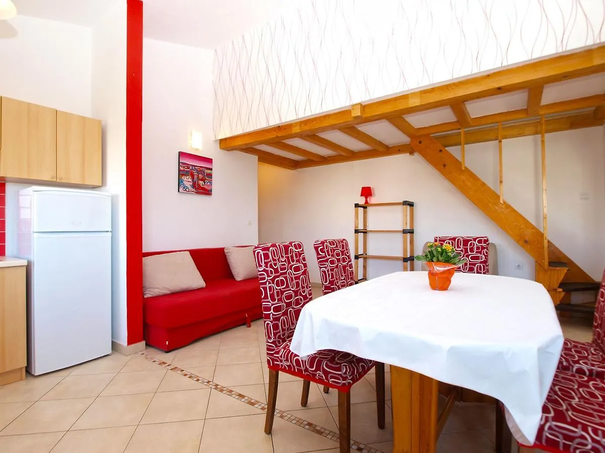 Apartments Zoran 1497 Pula