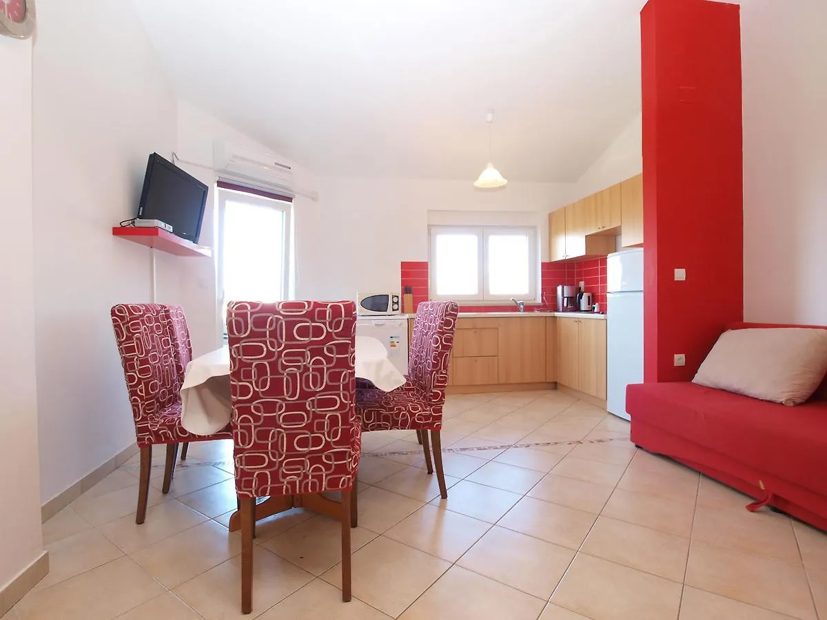 Apartments Zoran 1497 Pula