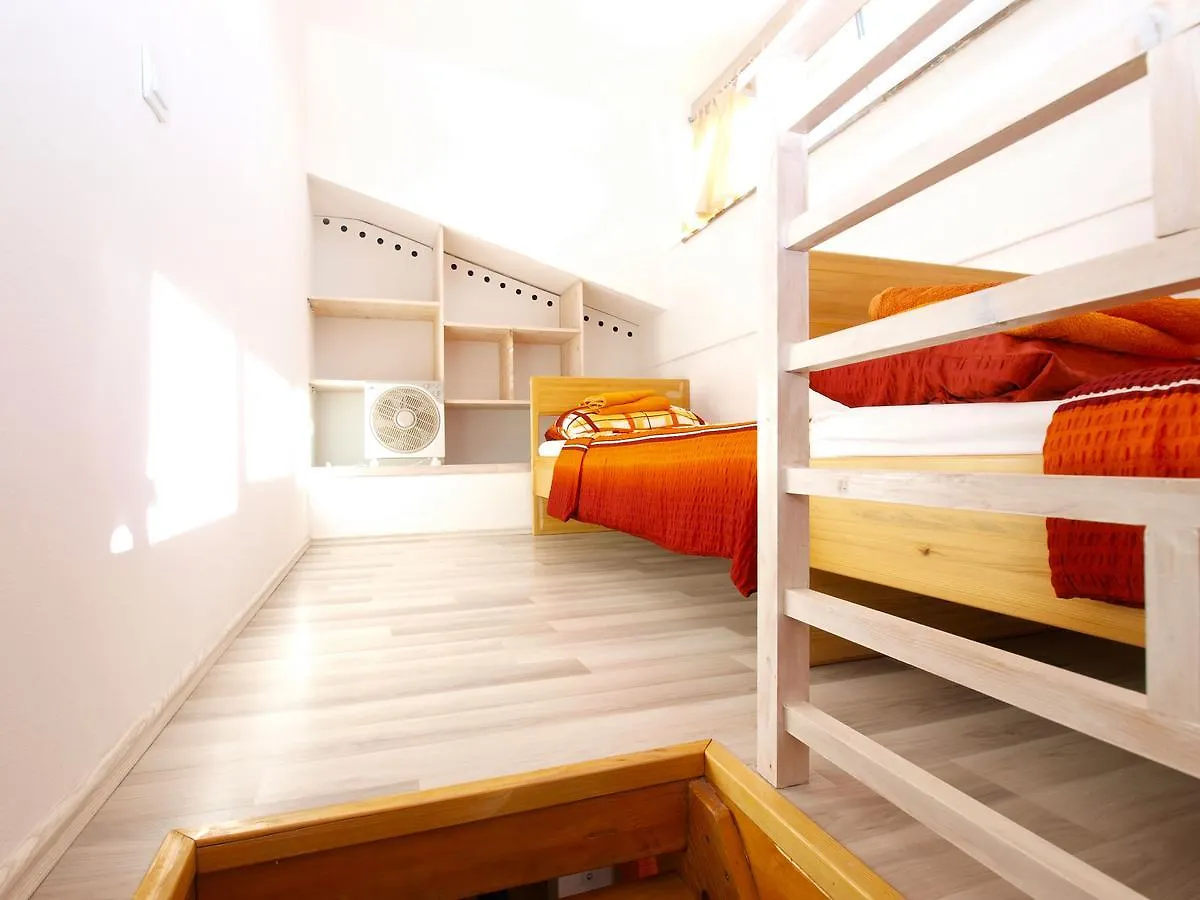 Apartments Zoran 1497 Pula Croatia