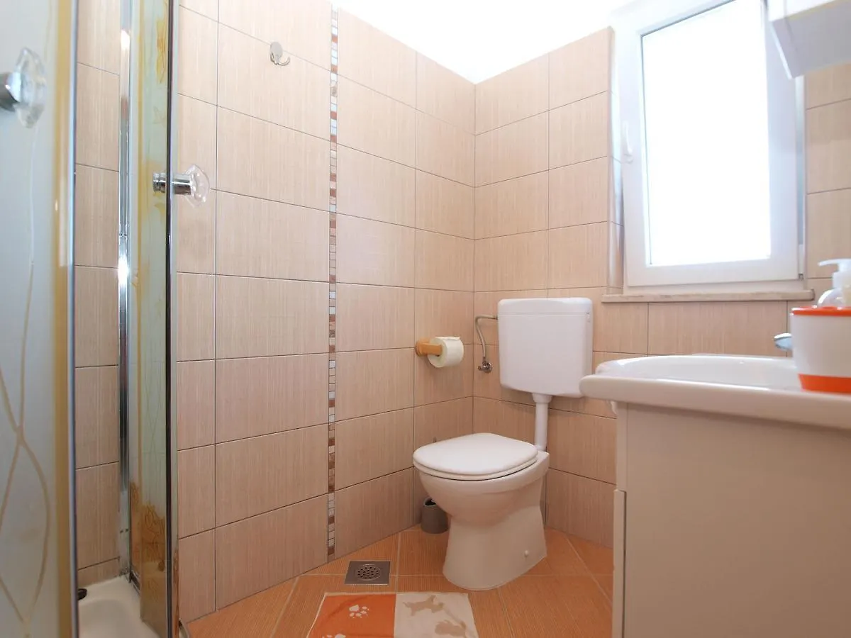 Apartments Zoran 1497 Pula 0*,  Croatia