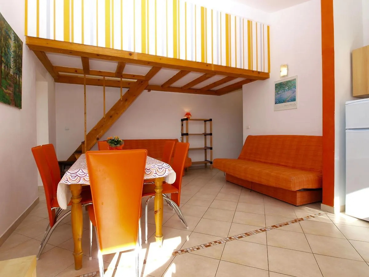 Apartments Zoran 1497 Pula Croatia