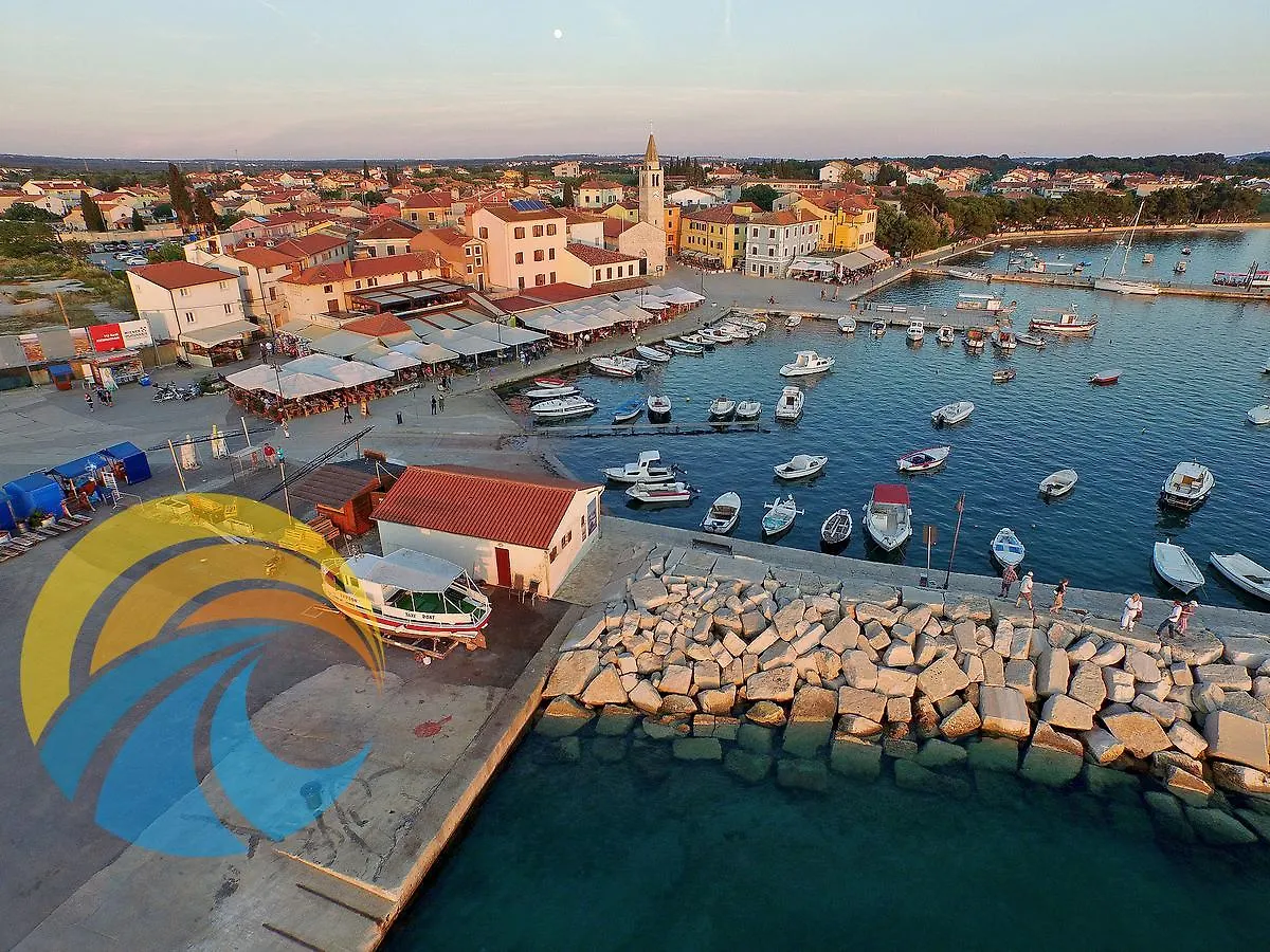 Apartments Zoran 1497 Pula